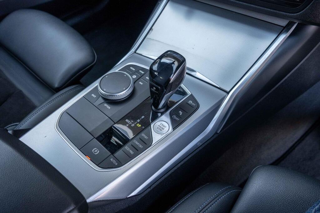 BMW 3 SERIES 320i M SPORT A/T (G20)