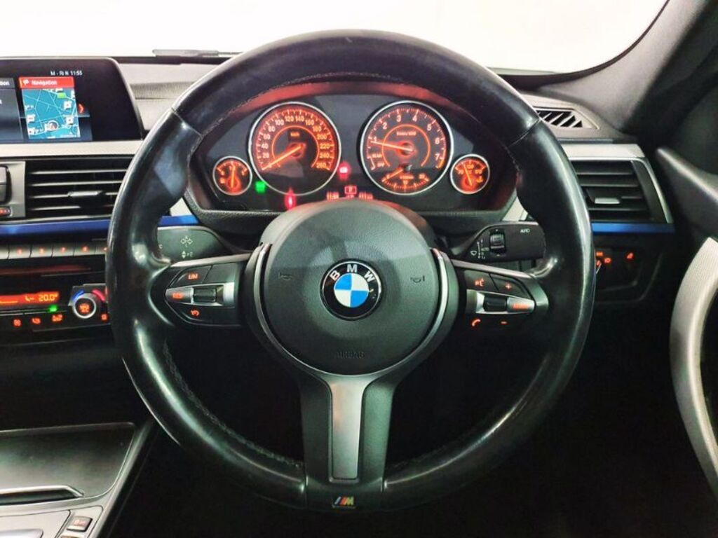 BMW 3 SERIES 320i M SPORT A/T (F30) - 8