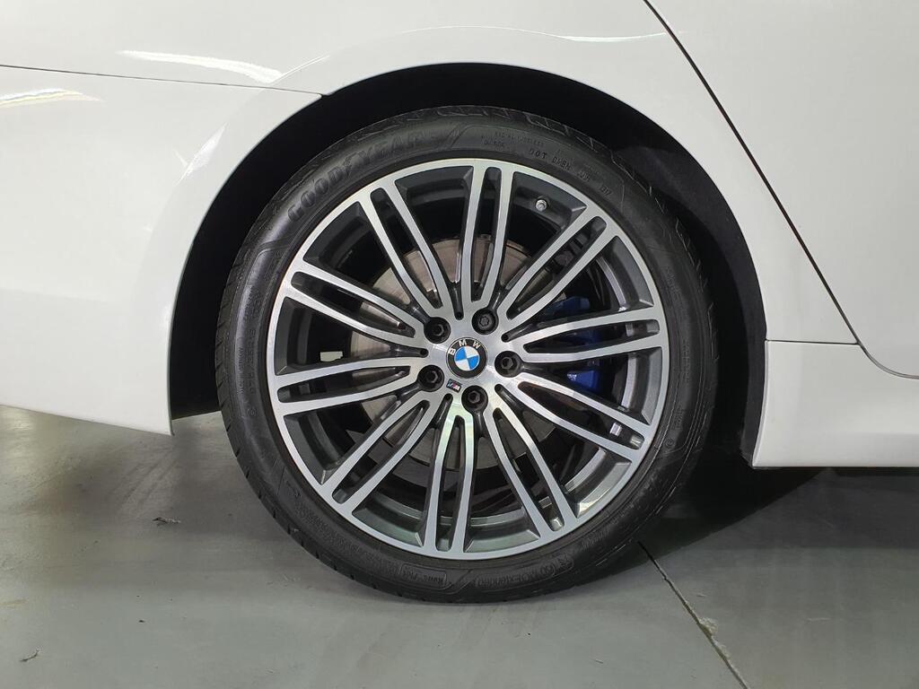 BMW 5 SERIES 530d M SPORT A/T (G30) - 13