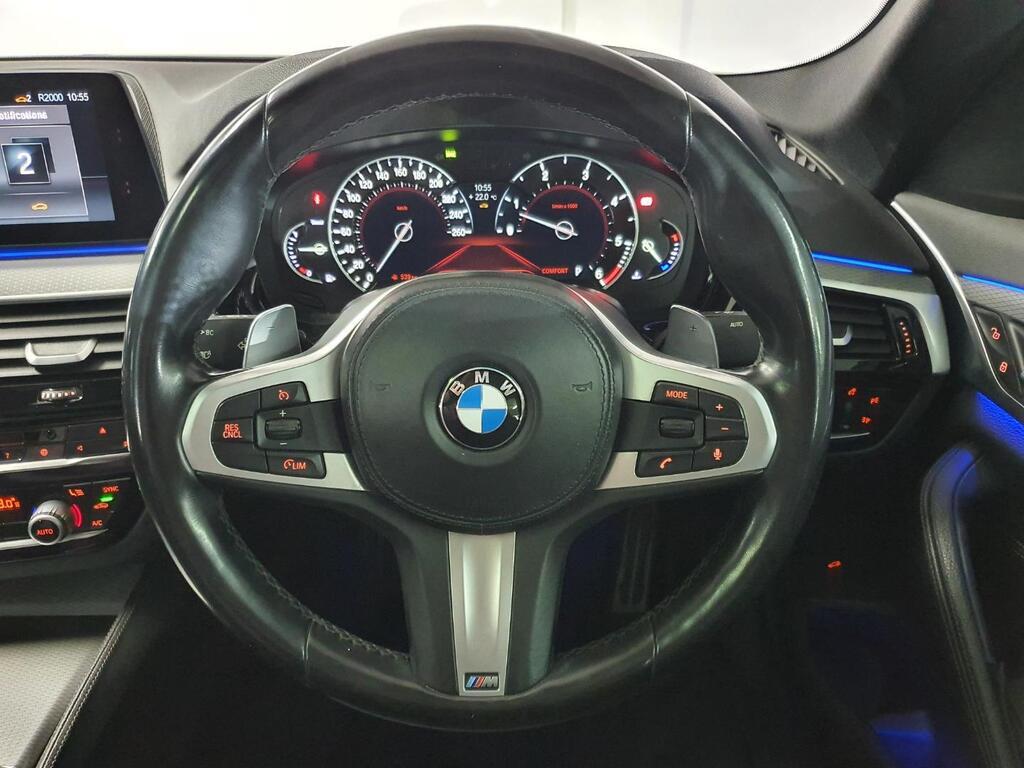 BMW 5 SERIES 530d M SPORT A/T (G30) - 8