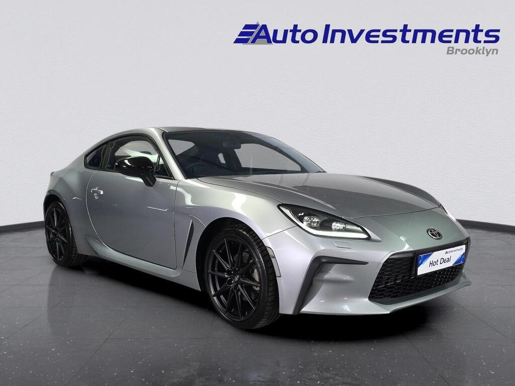 TOYOTA 86 GR86 2.4 - 2