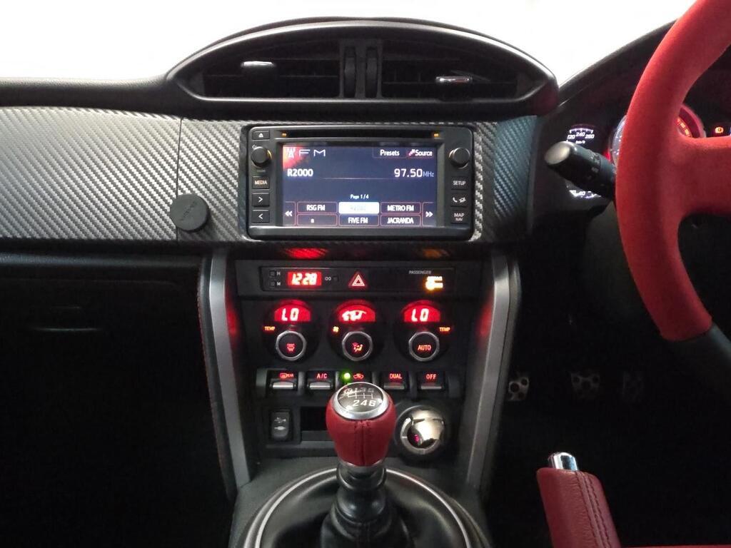 TOYOTA 86 86 2.0 HIGH - 9