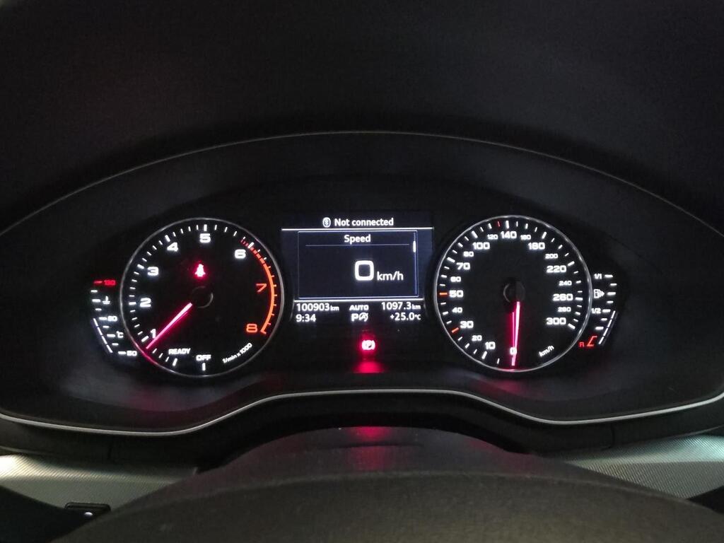 AUDI A4 A4 2.0T FSI DESIGN STRONIC (B9)