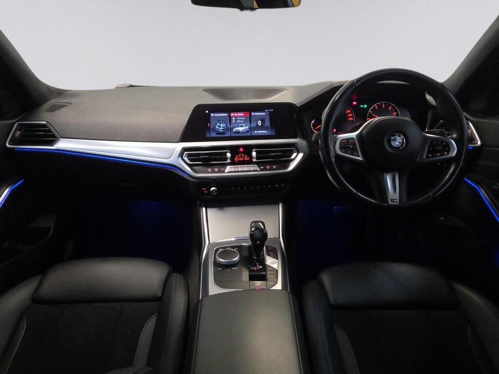 BMW 3 SERIES 320i M SPORT A/T (G20)