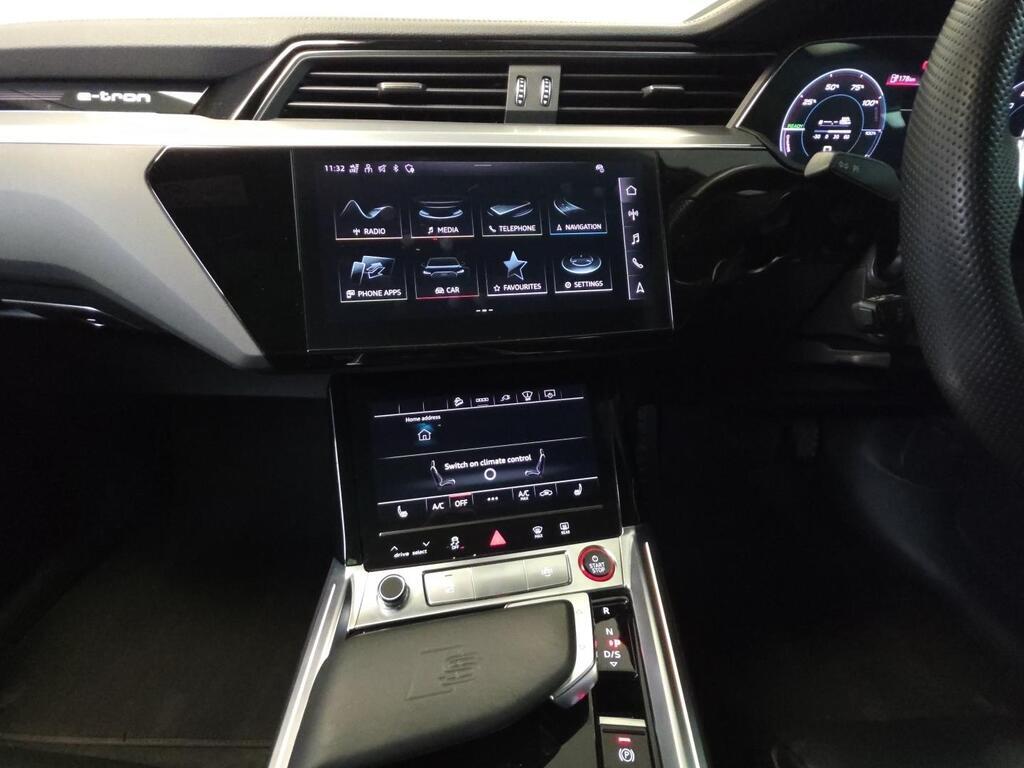 AUDI E-TRON e-TRON S SPORTBACK - 9