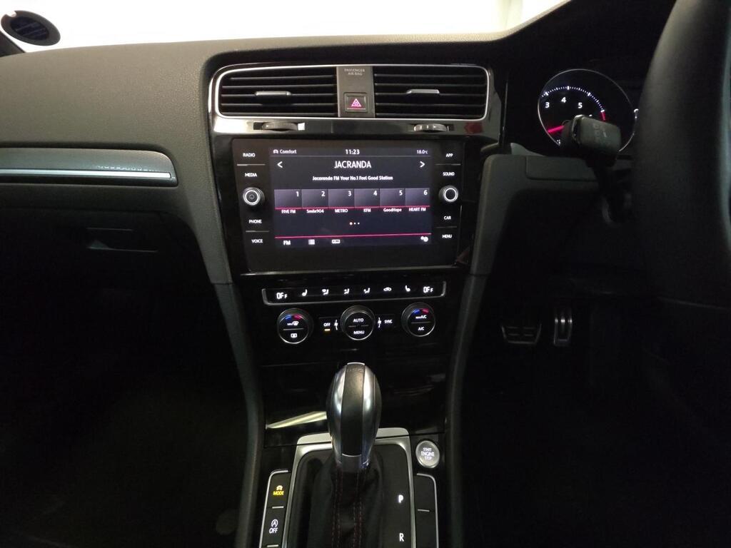 VOLKSWAGEN GOLF 7 GOLF VII GTi 2.0 TSI DSG - 8