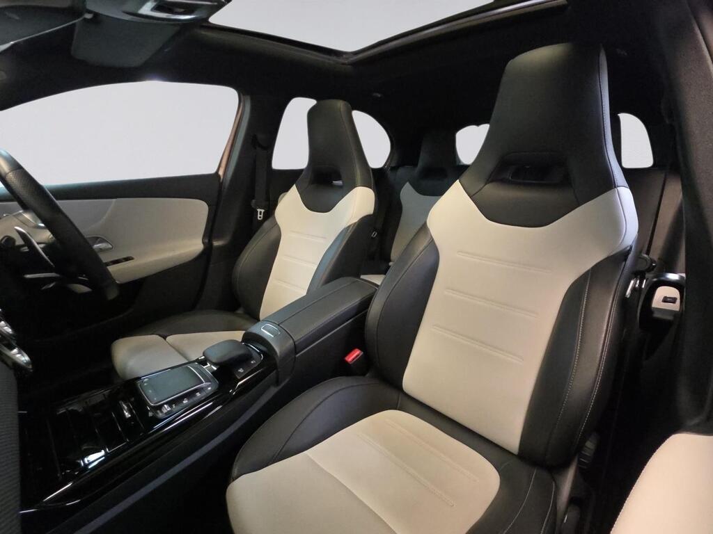 MERCEDES-BENZ A CLASS AMG A35 4MATIC - 8