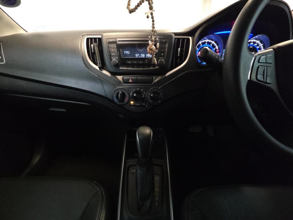 TOYOTA STARLET STARLET 1.4 Xs A/T - 9