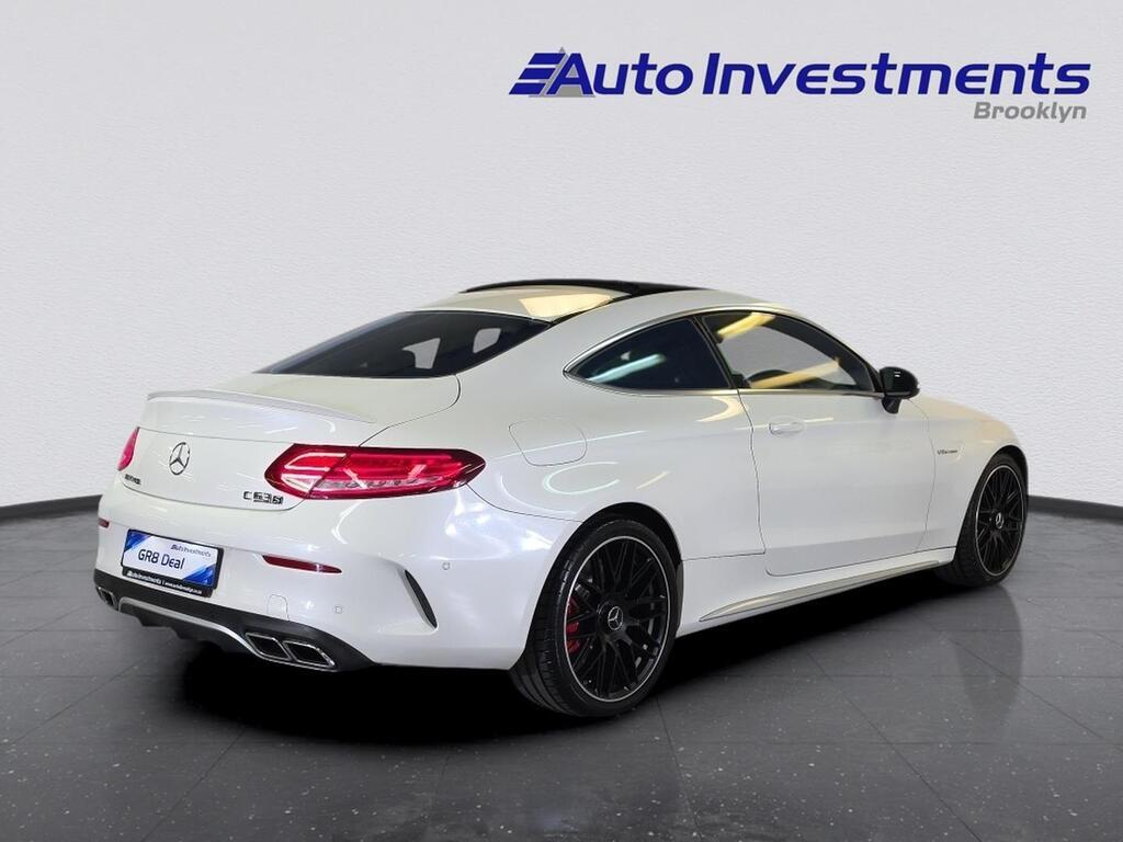 MERCEDES-BENZ C CLASS AMG COUPE C63 S - 4