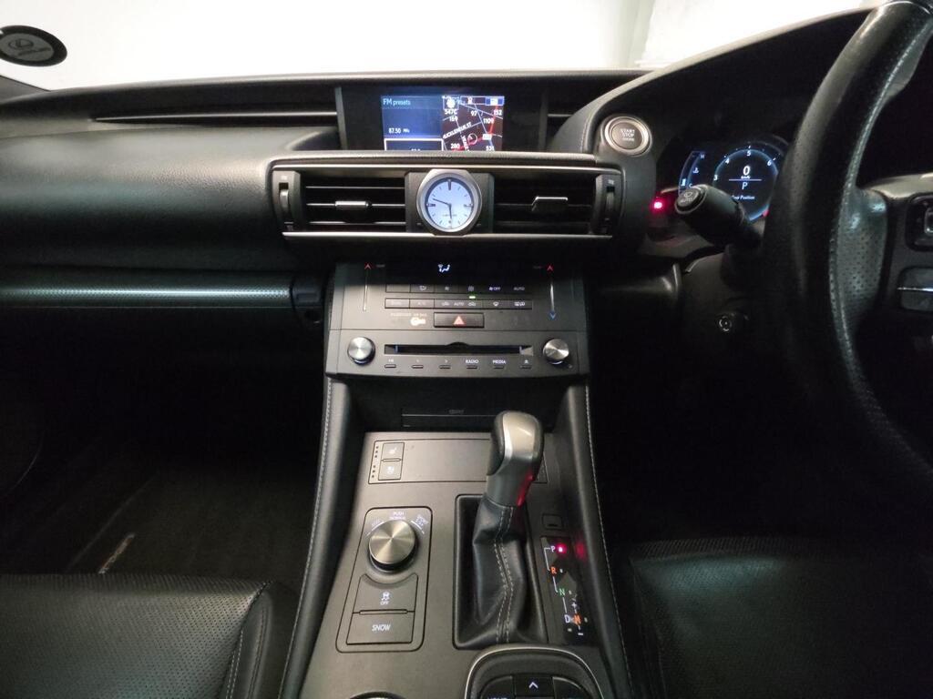 LEXUS IS RC 350 F- SPORT V6 - 9
