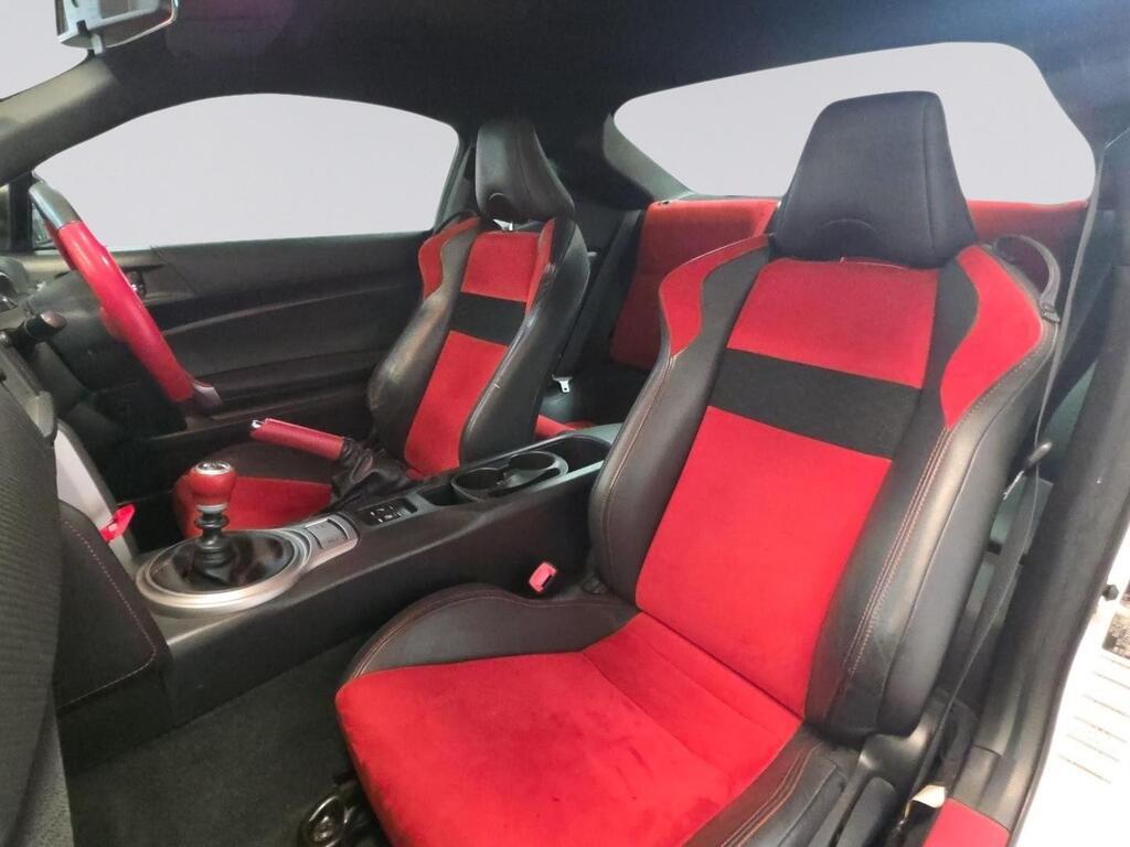 TOYOTA 86 86 2.0 HIGH - 9