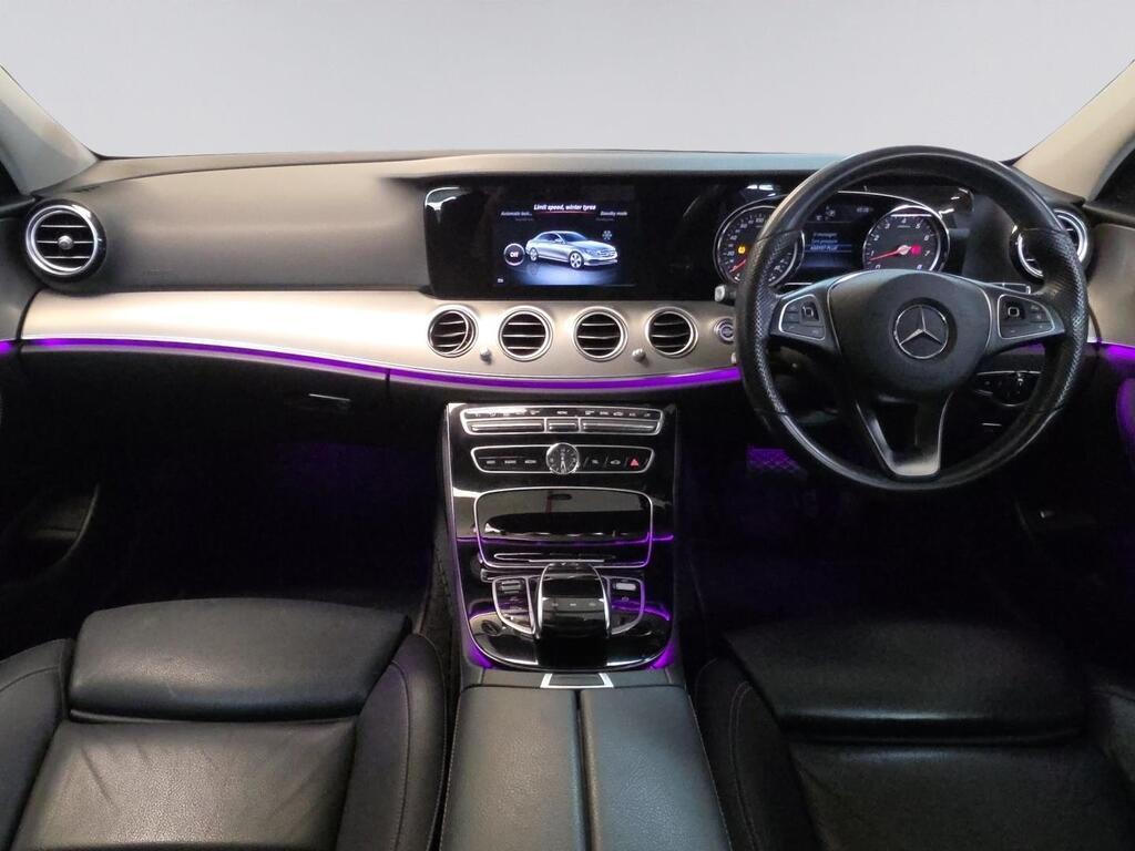 MERCEDES-BENZ E CLASS E 250 AVANTGARDE - 11