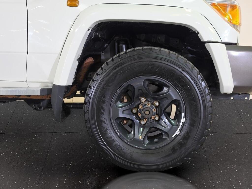 TOYOTA LAND CRUISER PICK UP LAND CRUISER 79 4.2D P/U S/C - 7