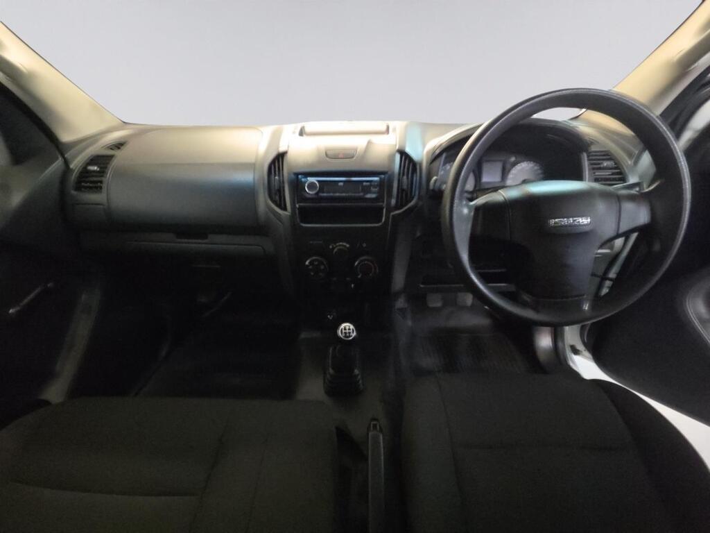 ISUZU D-MAX D-MAX 250C FLEETSIDE S/C P/U - 9
