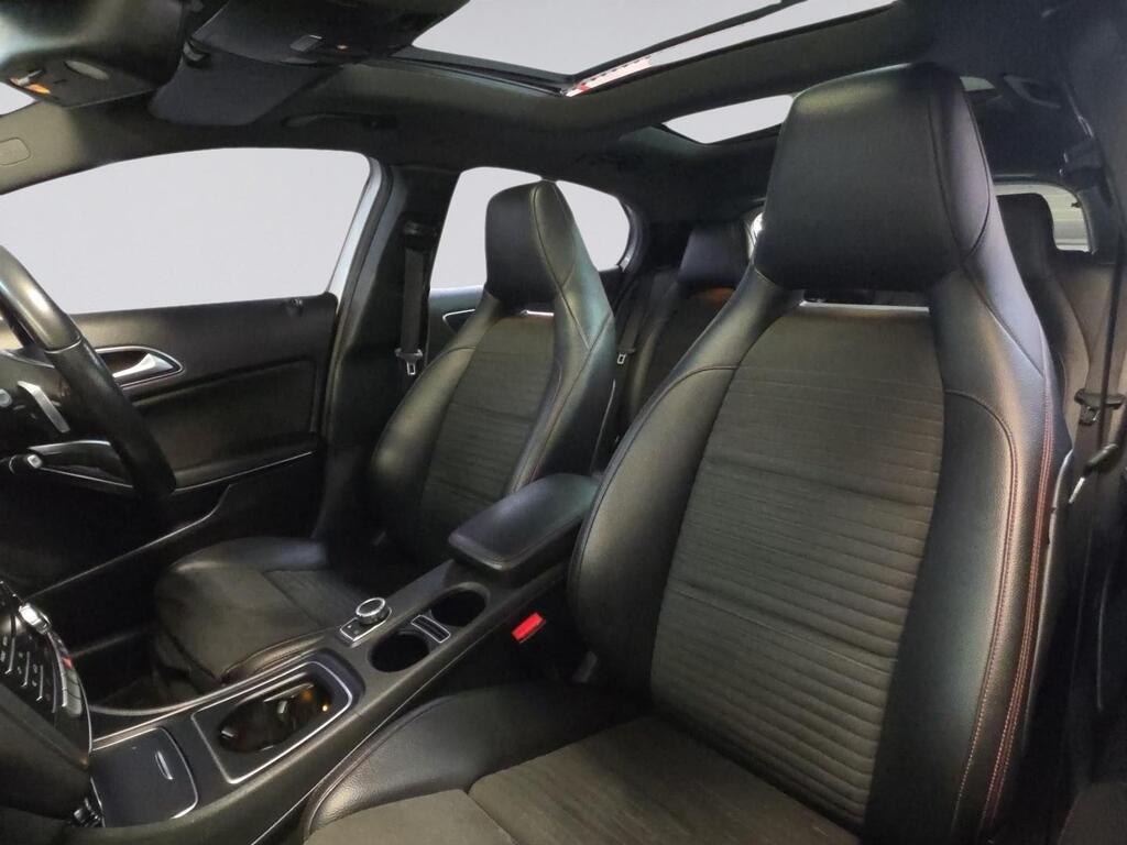 MERCEDES-BENZ GLA GLA 200 A/T - 13