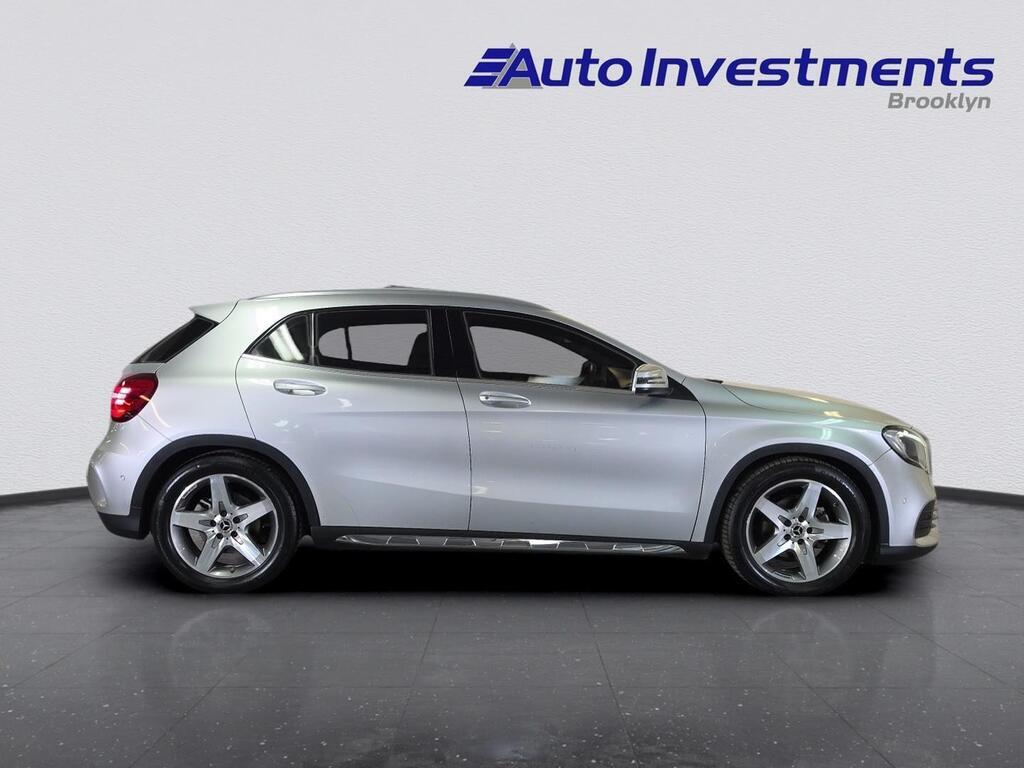 MERCEDES-BENZ GLA GLA 200 A/T - 8
