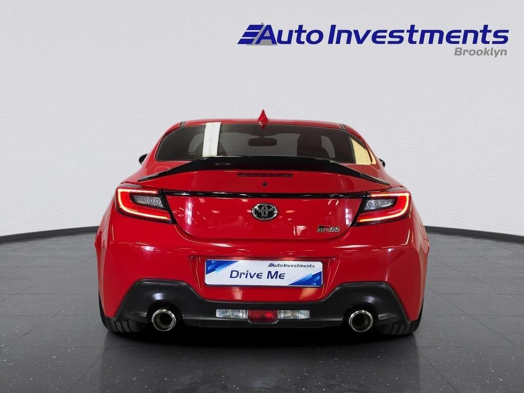 TOYOTA 86 GR86 2.4 - 6