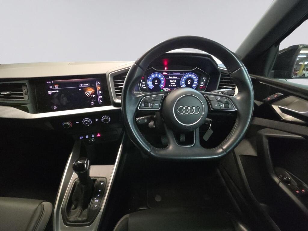 AUDI A1 A1 SPORTBACK 30 TFSI S TRONIC - 16