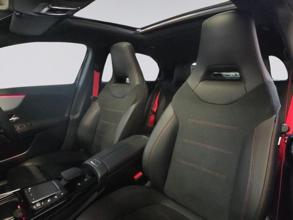 MERCEDES-BENZ A CLASS AMG A35 4MATIC - 10