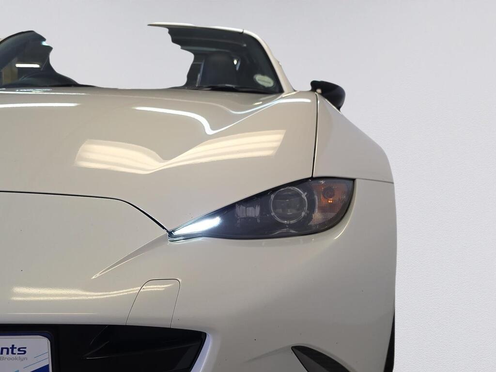MAZDA MX5 MX-5 RF 2.0 ROADSTER COUPE A/T - 13