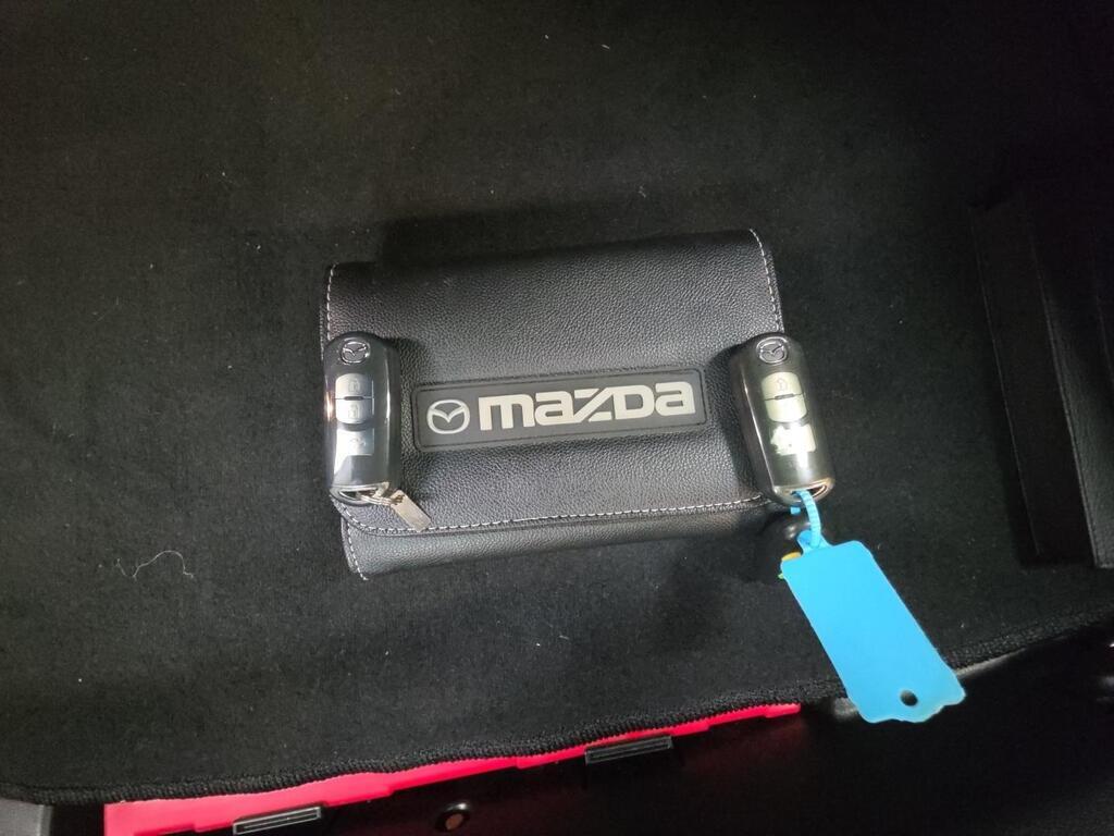 MAZDA MX5 MX-5 RF 2.0 ROADSTER COUPE A/T - 17