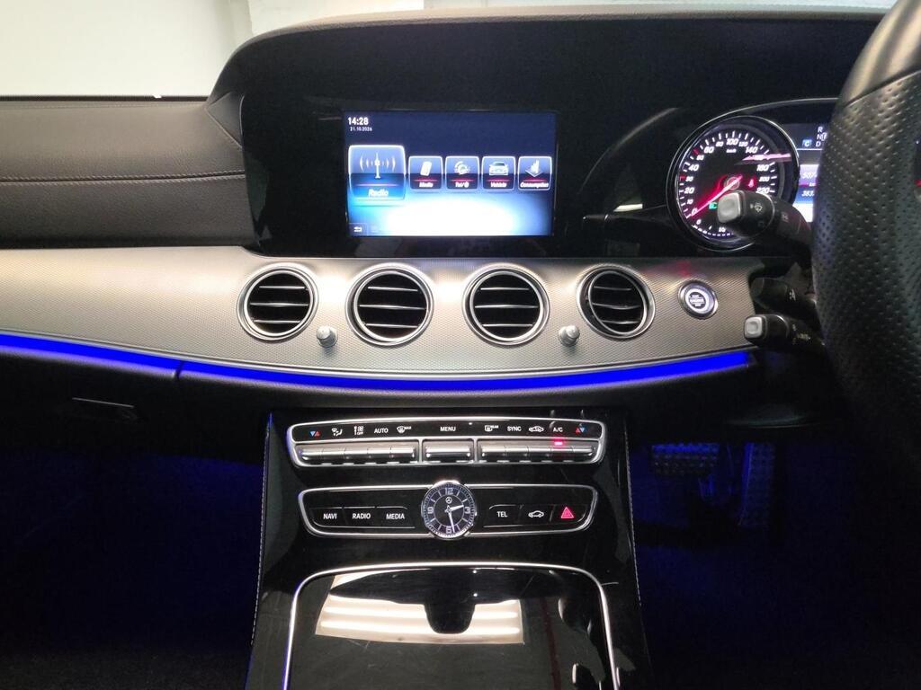 MERCEDES-BENZ E CLASS E 250 AMG - 17