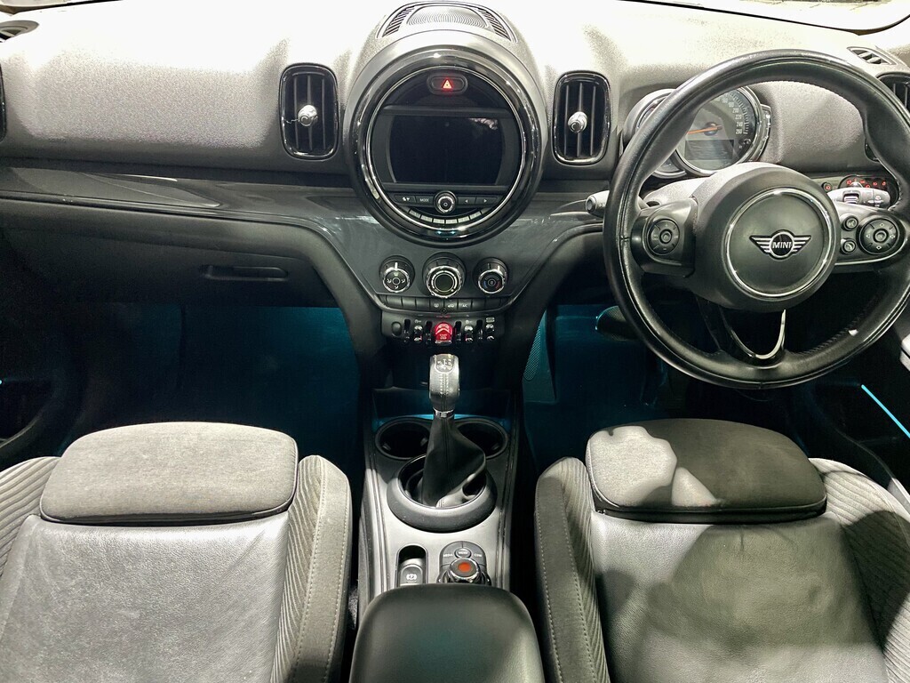 2019 MINI COOPER COUNTRYMAN A/T thumbnail 9