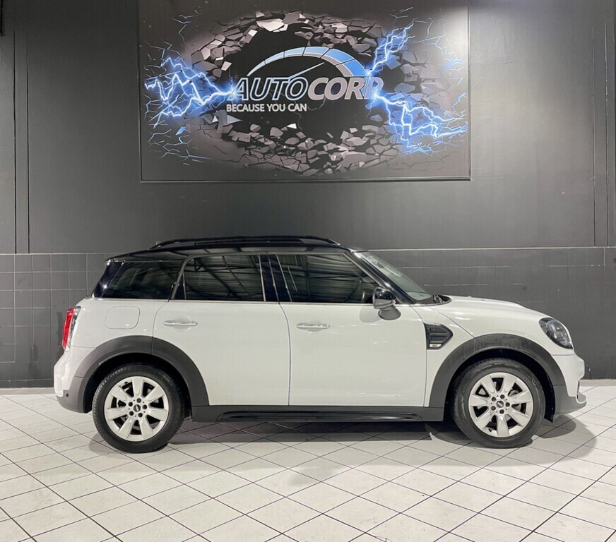 2019 MINI COOPER COUNTRYMAN A/T thumbnail 2