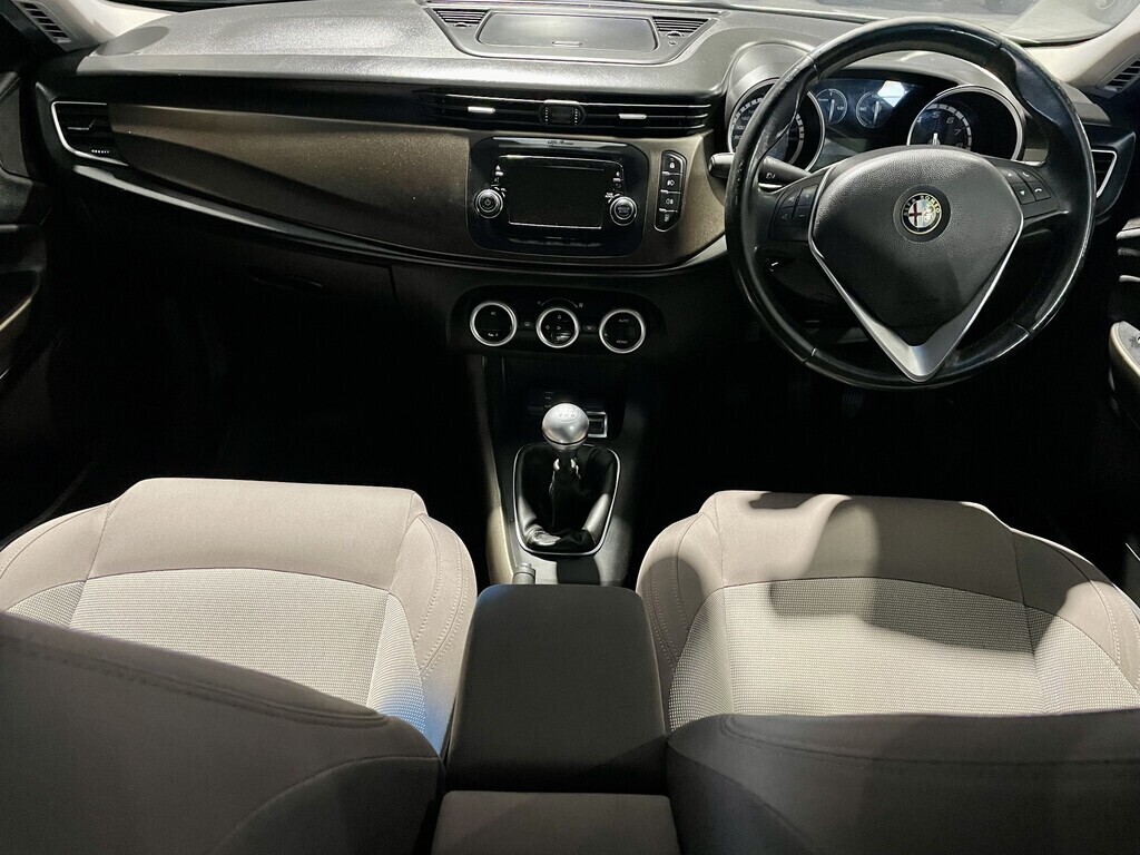 2016 ALFA ROMEO GIULIETTA 1.4T DISTINCTIVE 5Dr thumbnail 10