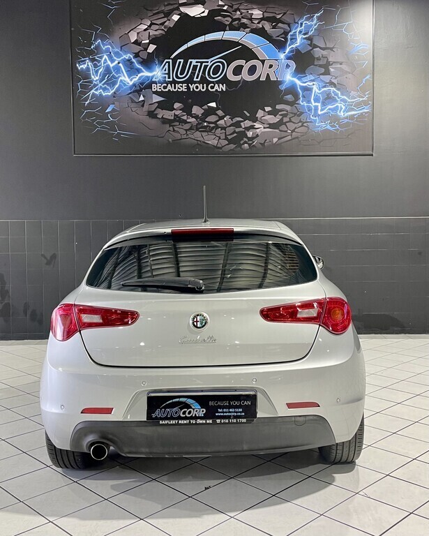 2016 ALFA ROMEO GIULIETTA 1.4T DISTINCTIVE 5Dr thumbnail 4