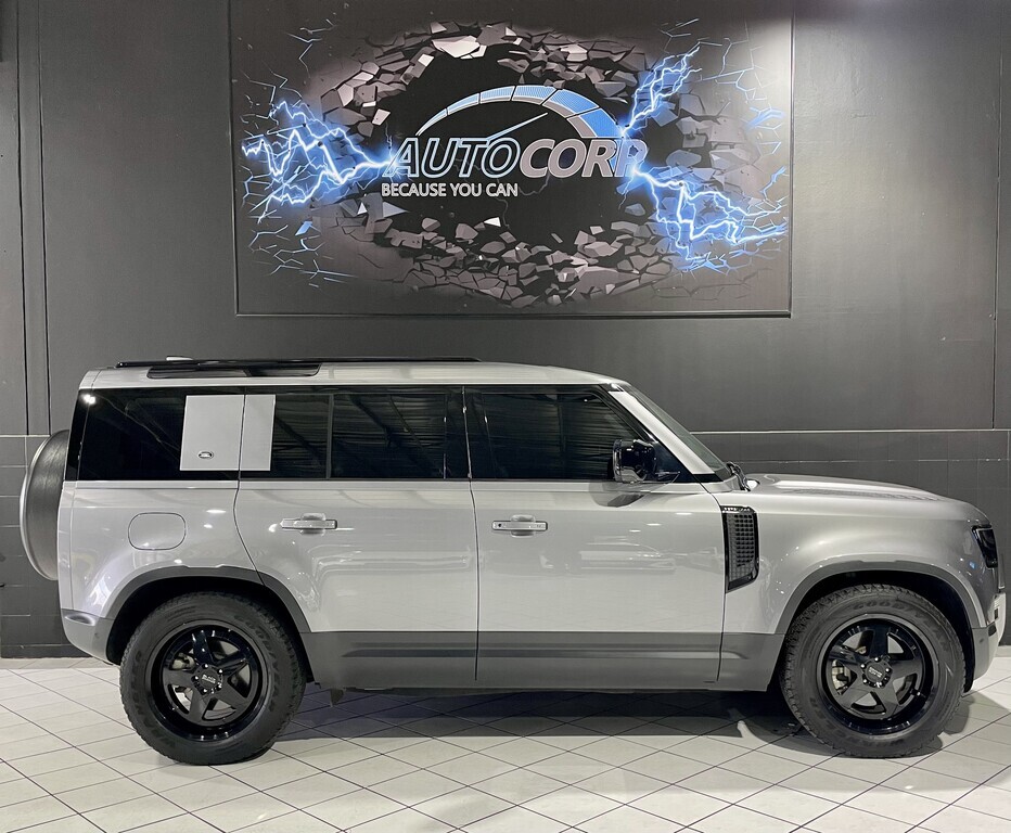 2020 LAND ROVER DEFENDER 110 D240 HSE (177KW) thumbnail 3