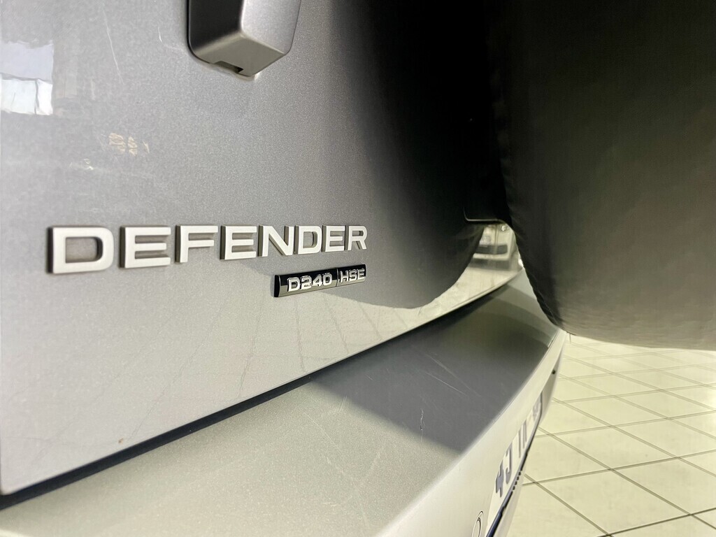 2020 LAND ROVER DEFENDER 110 D240 HSE (177KW) thumbnail 6