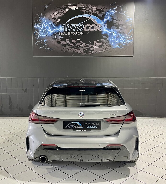 2022 BMW 118i M SPORT A/T (F40) thumbnail 4