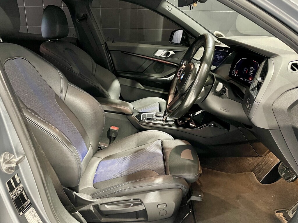 2022 BMW 118i M SPORT A/T (F40) thumbnail 9