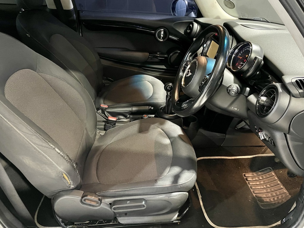 2015 MINI COOPER thumbnail 7