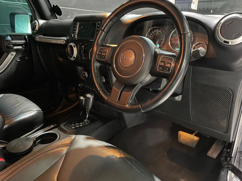 2019 JEEP WRANGLER UNLTD SAHARA 3.6L V6 A/T thumbnail 10