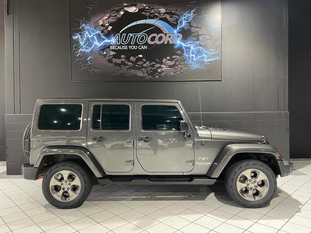 2019 JEEP WRANGLER UNLTD SAHARA 3.6L V6 A/T thumbnail 3