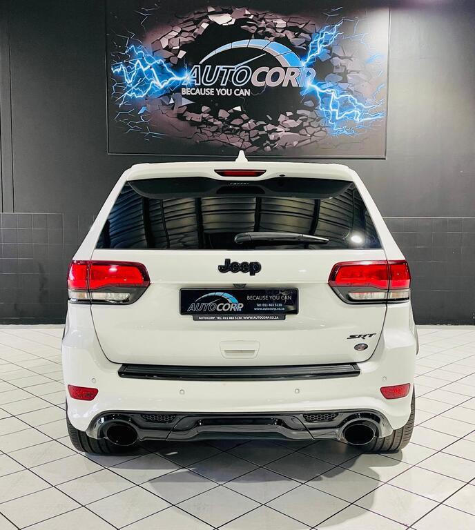2019 JEEP GRAND CHEROKEE 6.4 SRT thumbnail 4