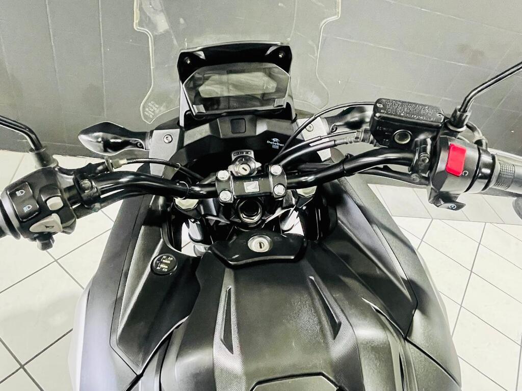2017 HONDA NC 750 X thumbnail 2