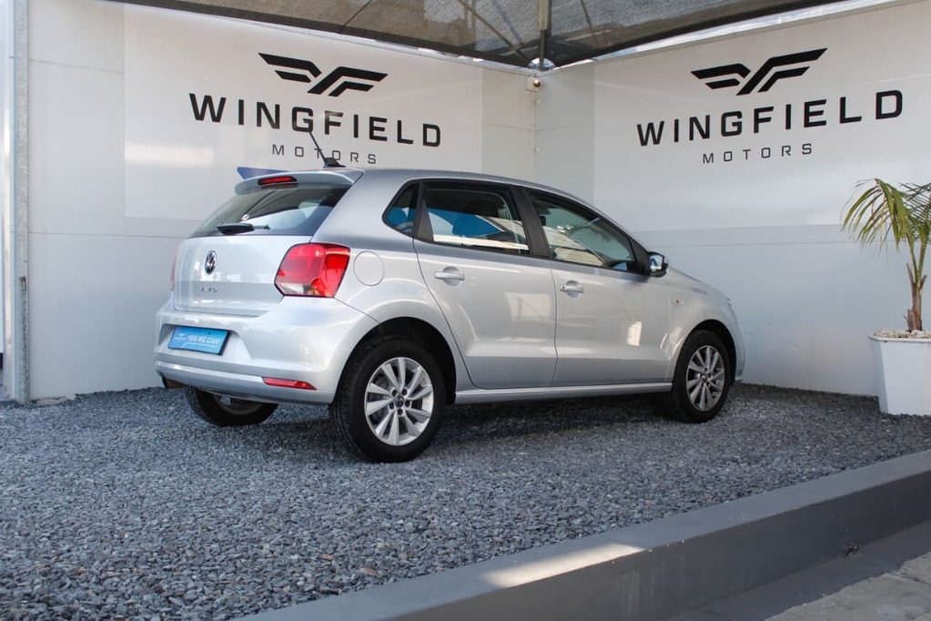 2025 VOLKSWAGEN Polo Vivo, Silver, 17883Kms, Automatic, , Petrol, R289 900, Private Finance