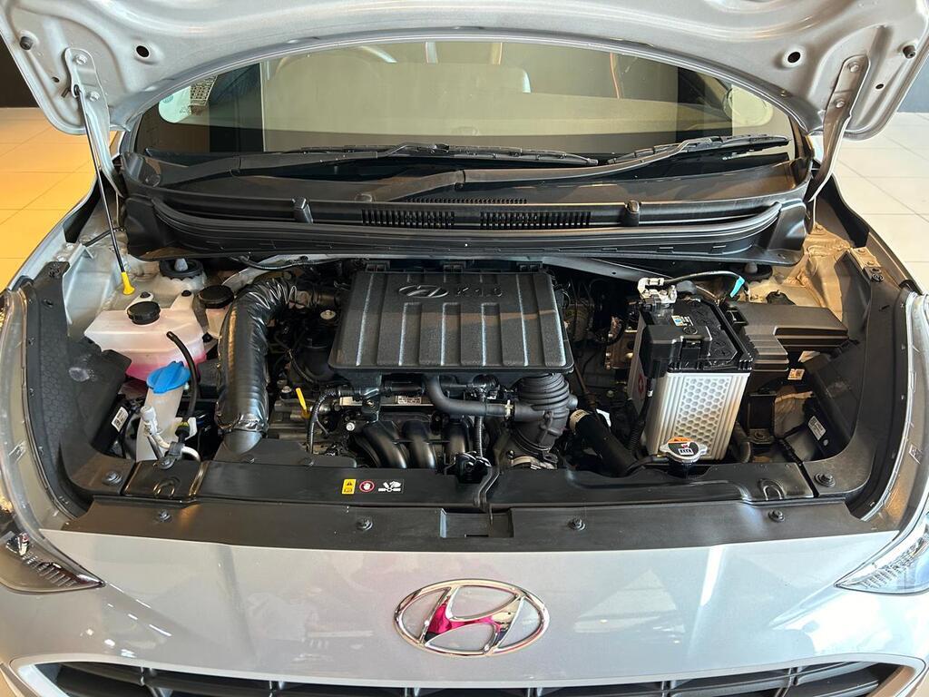 HYUNDAI i10 - Image 15