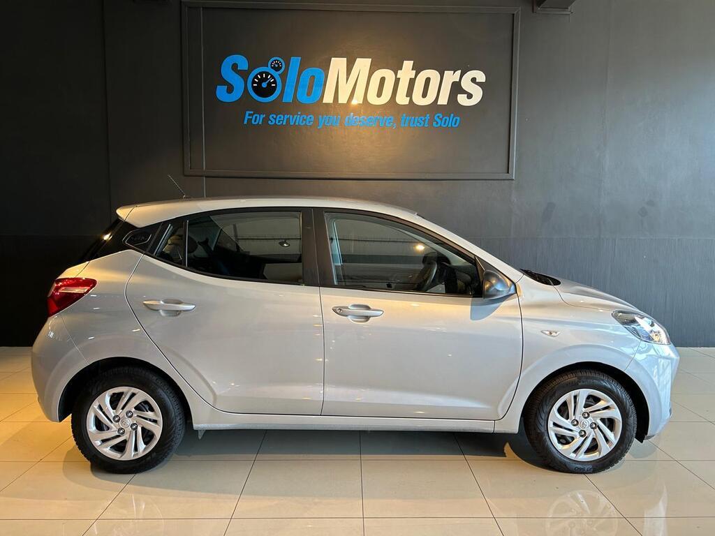 HYUNDAI i10 - Image 6