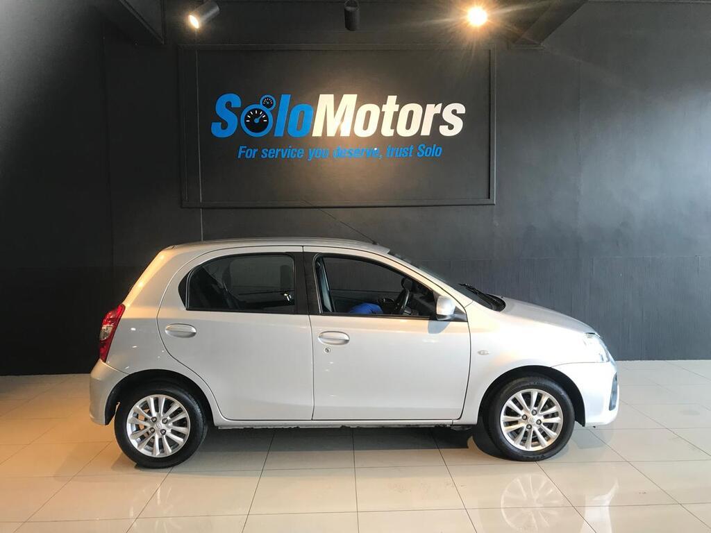 TOYOTA ETIOS - Image 6