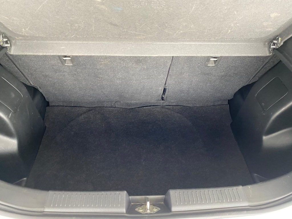 TOYOTA STARLET STARLET 1.5 Xi