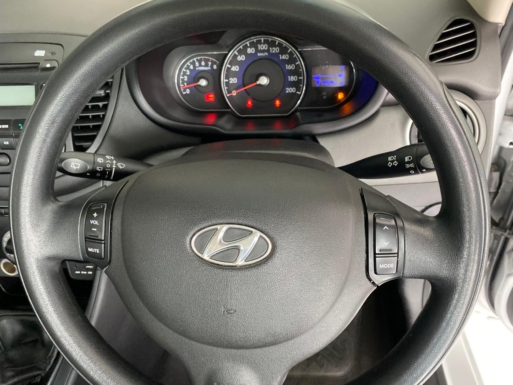 HYUNDAI i10 i10 1.1 GLS/MOTION