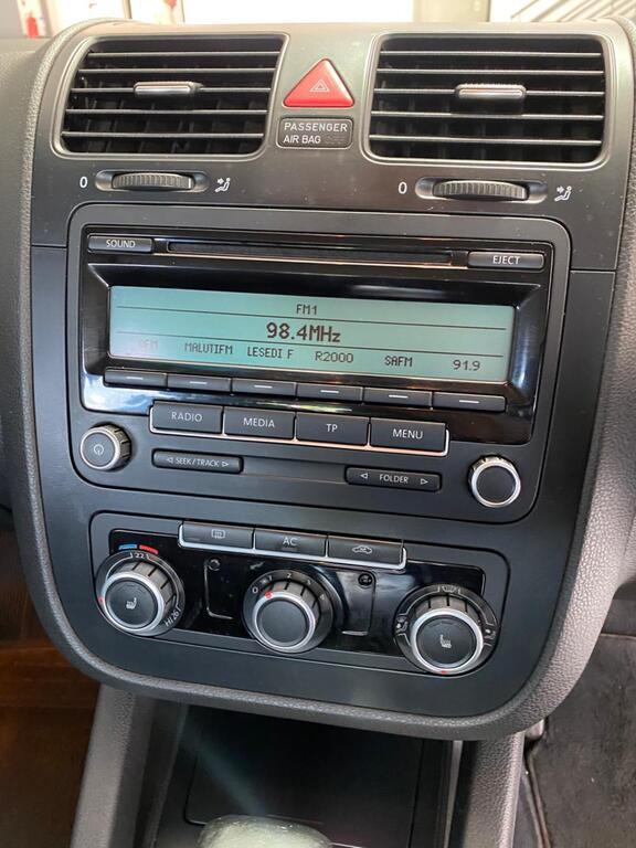 VOLKSWAGEN JETTA 5 JETTA 1.4 TSi COMFORTLINE DSG - 12