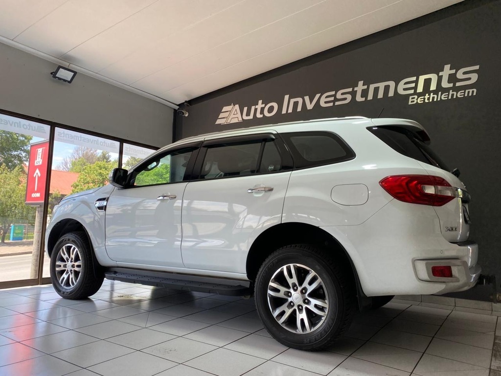 FORD EVEREST EVEREST 2.2 TDCi  XLT A/T - 6