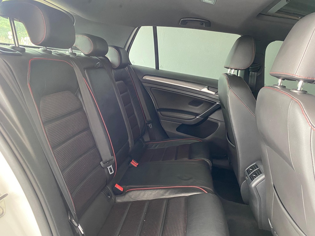 VOLKSWAGEN GOLF 7 GOLF VII GTi 2.0 TSI DSG