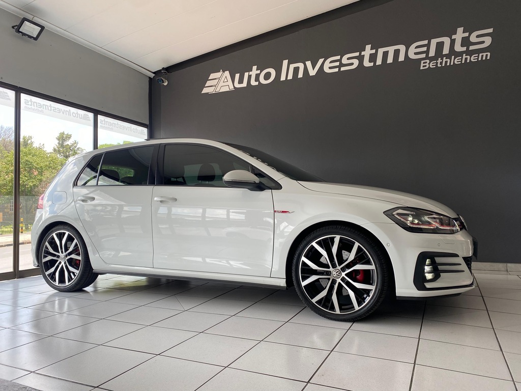 VOLKSWAGEN GOLF 7 GOLF VII GTi 2.0 TSI DSG