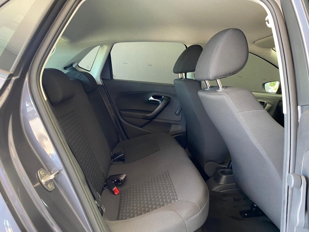 VOLKSWAGEN Polo Vivo POLO VIVO 1.4 (5DR)